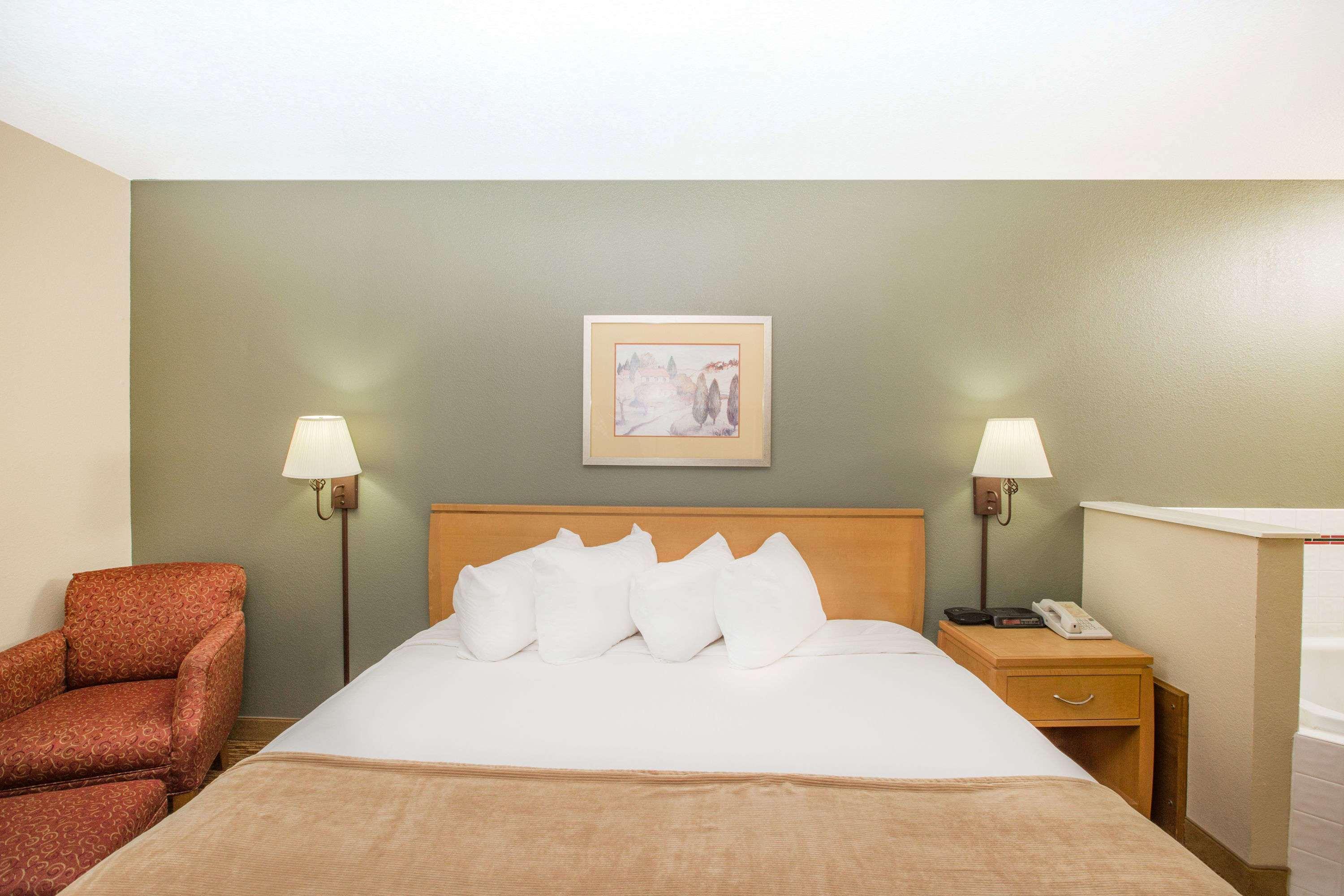 Ramada By Wyndham Spirit Lake/okoboji Hotel 3*