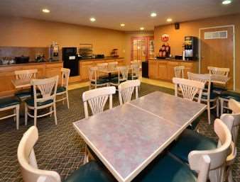 Hotel Ramada By Wyndham Spirit Lake/okoboji 3*